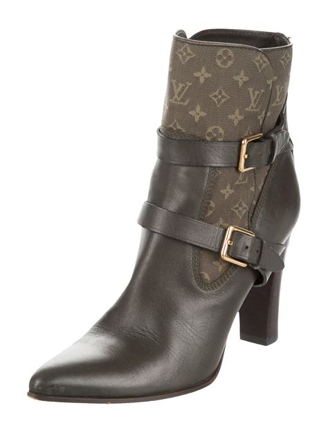 Louis Vuitton women's Ankle Boots 